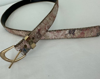 90's Shimmery Floral Rose Gold Belt Vintage