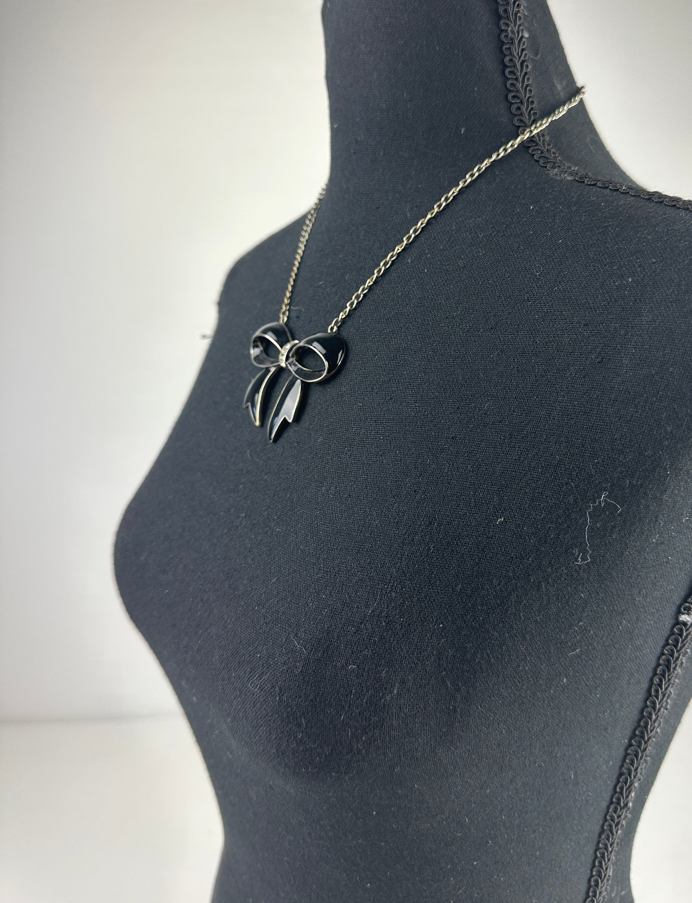 Y2K Enamel Bow Pendant Necklace Vintage Etsy