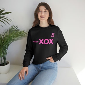 XOXO Right Mastectomy Sweatshirt - Breast Cancer Valentine Sweatshirt