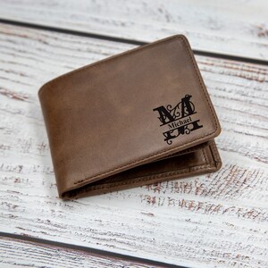 Billetera para marido, billetera de cuero para hombre, billetera plegable para hombre, billetera hecha a mano, billetera grabada, tarjetero, regalo para novio