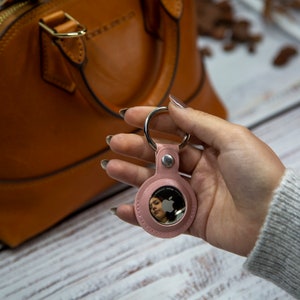 Keychain AirTag Holder, AirTag Leather Case, AirTag Protective Cover, AirTag Accessories, Leather Key Loop, Handmade Keychain, Keyring Gift