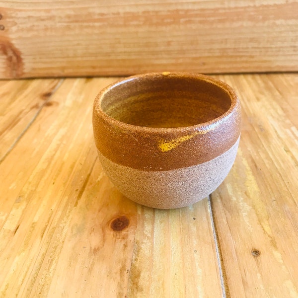 Tasse à café expresso sans anse en grès poterie artisanale céramique fait main art de la table