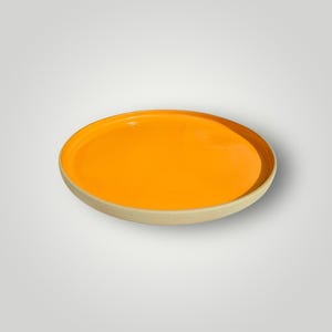 Flat plate with rim, handmade ceramic, artisanal pottery, tableware, serving tray, stoneware tableware, Saint Amand