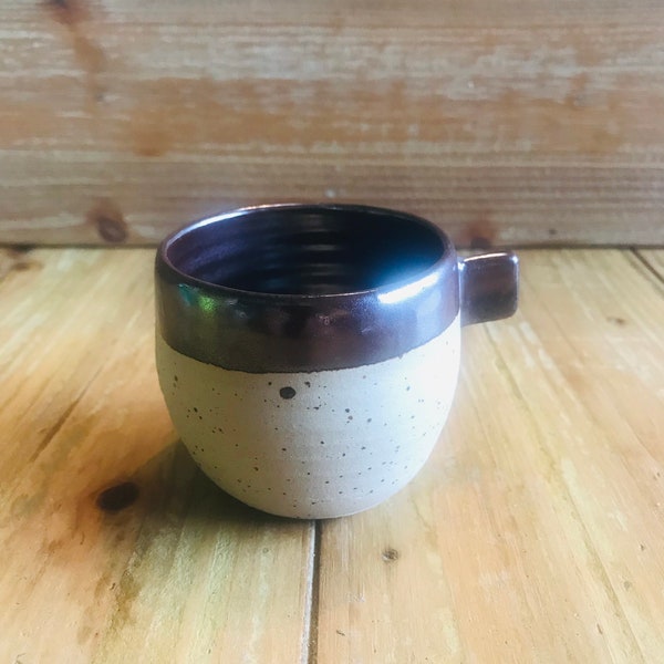 Tasse à café expresso avec anse en grès poterie artisanale céramique fait main art de la table