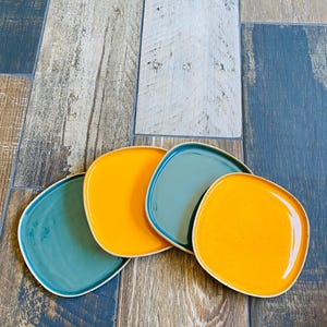4 Flat ceramic plates in the shape of pebbles with a stoneware rim, small plate, tray, handmade pottery display stand, tableware