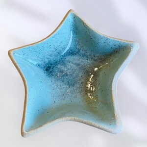 Ceramiczna miseczka w kształcie gwiazdy, garnek do sosu, naczynie w kształcie gwiazdy, ręcznie robiona biżuteria ceramiczna, dekoracja stołowa, naczynia kamionkowe