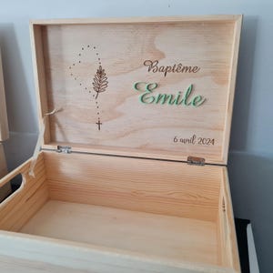 boîte de Baptême personnalisée personnalisable en bois, boîte pour dragées, boîte souvenir, livraison mondial relay
