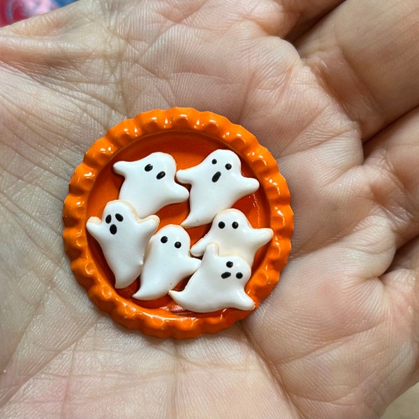 1:12 Scale Halloween Ghost Cookies (6) for Miniature Dolls