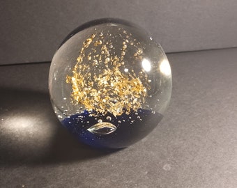 Vintage Glass Paperweight-Dynasty Gallery Heirloom Collection Blue Bottom-Gold Flakes -Controlled Bubbles