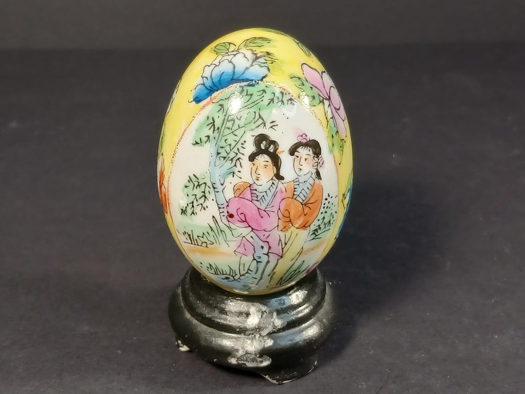 Ceramic Asian Egg-rare Hand Painted Chinese Ceramic Egg With Ceramic Base Geisha and Garden ...