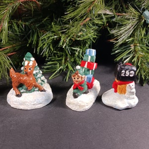 Village Christmas People-Vintage Christmas Village Accessories- Glittered Christmas Village Figurine Set- Vintage Christmas Decor