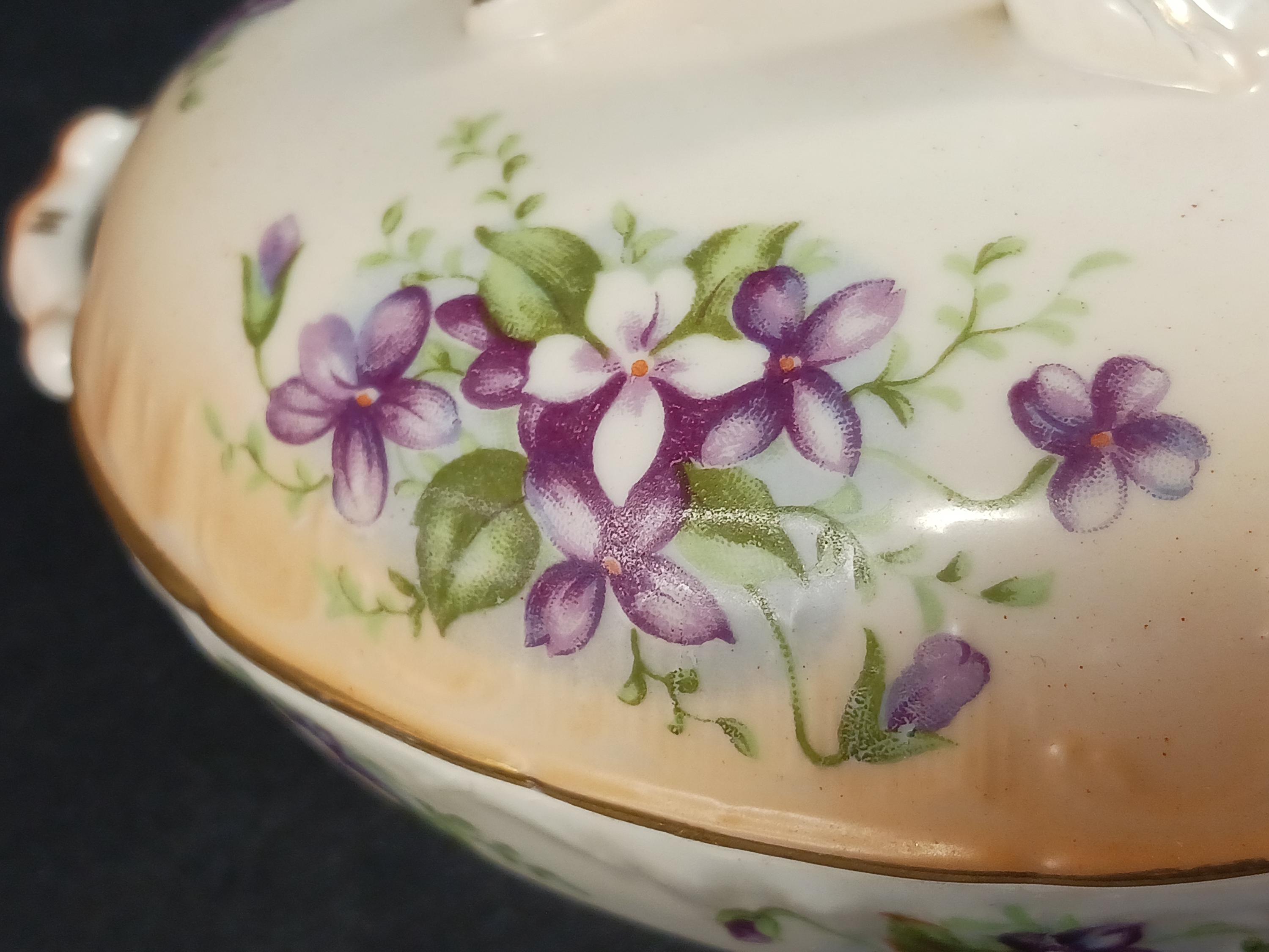 Hal-sey Fifth Japan Covered Dish Hand Painted Violet Floral Candy
