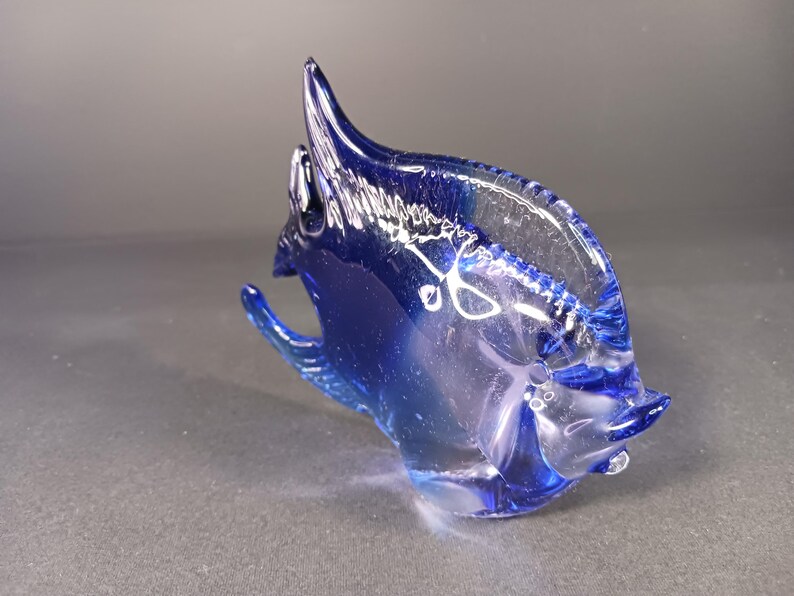 Vintage Art Glass Blue and Clear Angelfish Figurine Paperweight ...