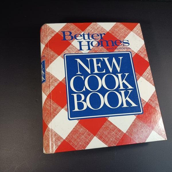 Vintage Cookbook-  1989 Gingham Cover Cookbook- Better Homes and Garden New Cookbook- Housewarming Gift- Foodie Gift- Vintage Kitchen