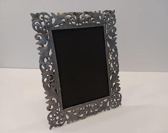 Vintage Ornate Silver Tone Metal Photo Frame – Elegant Display (Missing Glass)