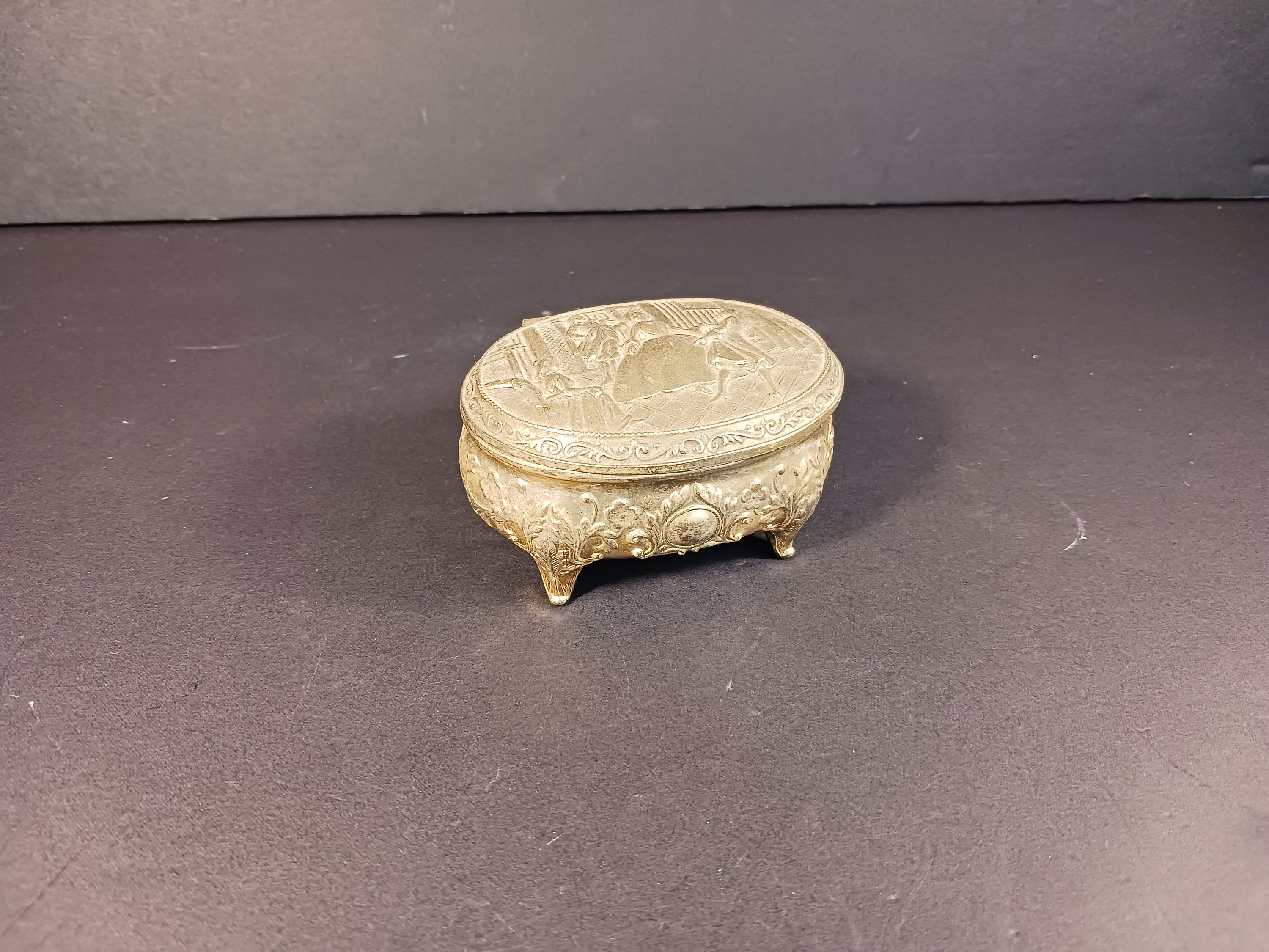Metal Trinket Box Made in Japan - Etsy Metal Trinket Box Made in Japan - Etsy