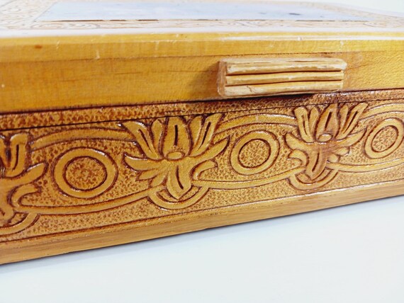 Vintage Carved Cedar Box – Cottagecore Keepsake J… - image 17