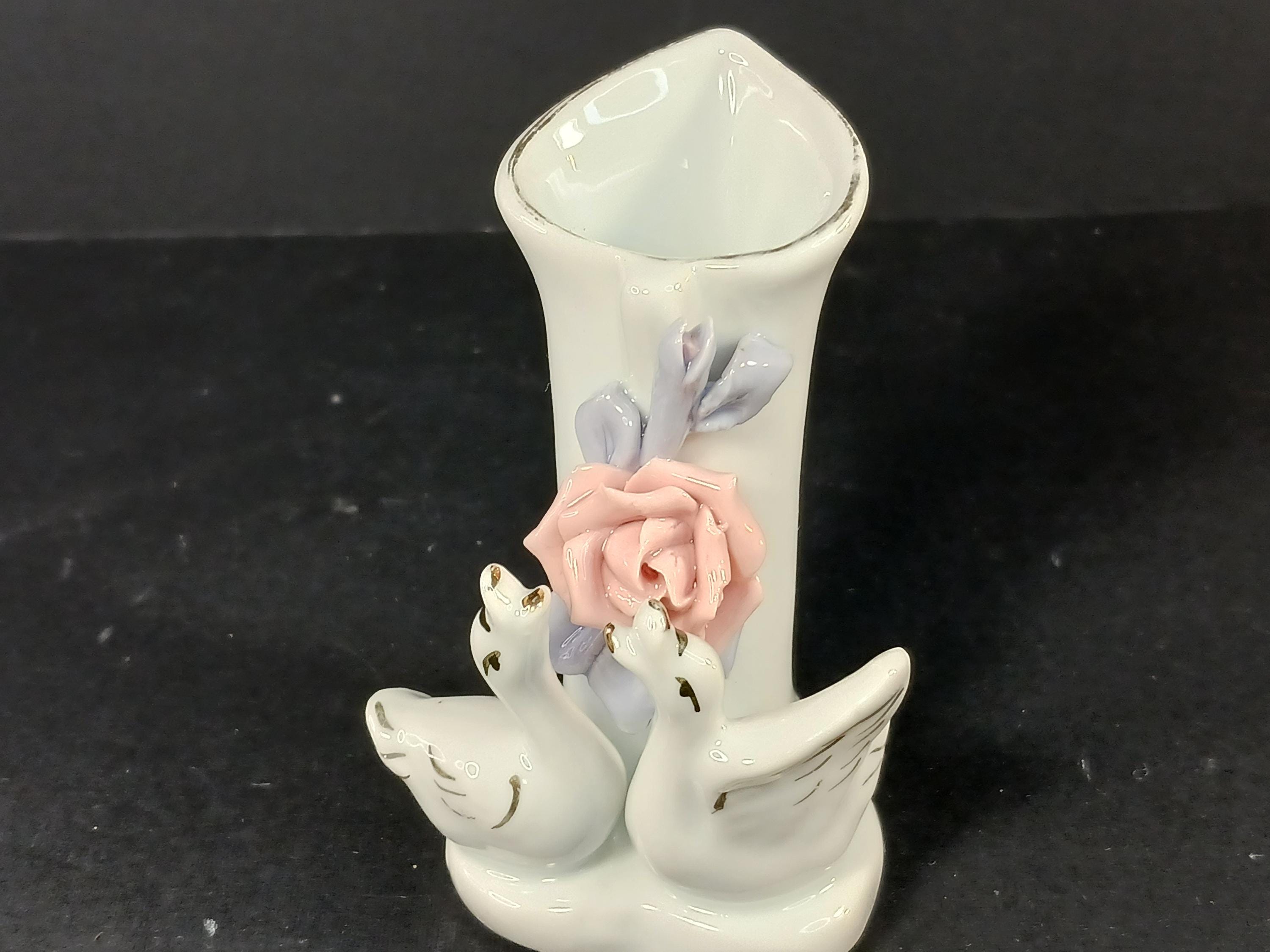 【Carrol Swan】Ceramic Object 球体 オブジェ Mini Porcelain Swan - Etsy