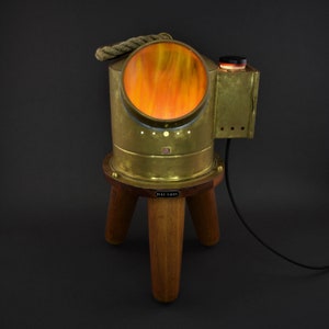 Bulb Daddy | Bioshock inspired accent lamp/dimmable floodlight.