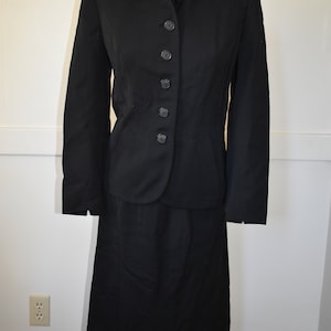 Handmacher XS 1940s Women&#39;s Suit Black and White Vintage Beautiful 4 Wool Gabardine