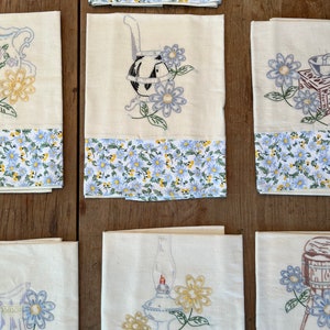 Vintage Set of 7 Embroidered Kitchen Towels - Etsy