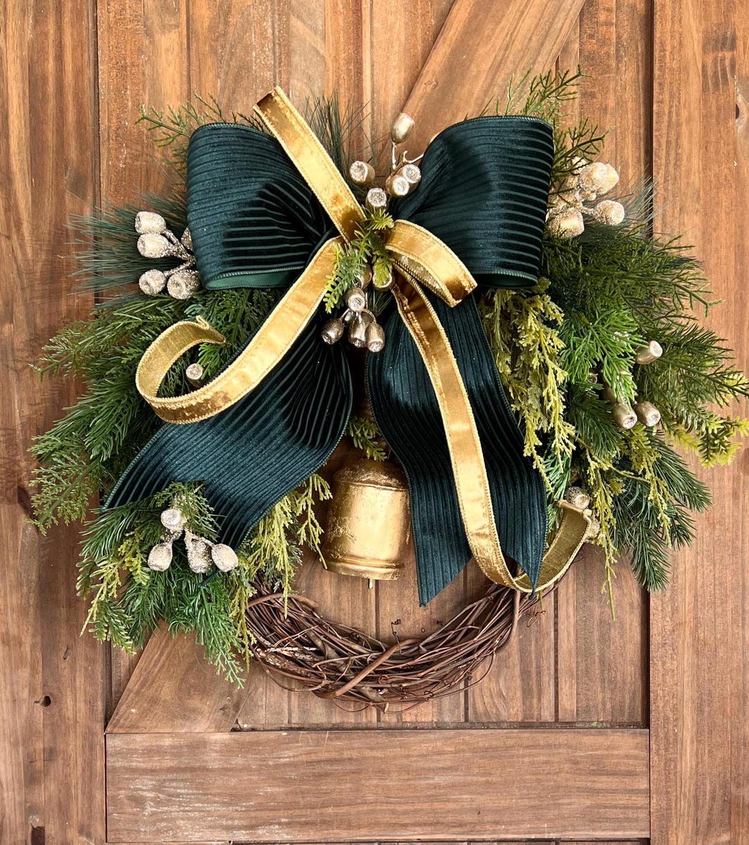 4-Piece Mini Christmas Wreath Decorations - With Bow & Bell, Green Artificial Wreaths For Tree