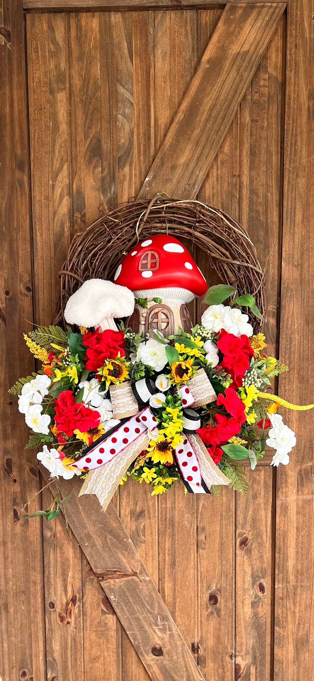 Mushroom Front Door Wreath, Fun Summer Mushroom Porch Decor, Solar ...