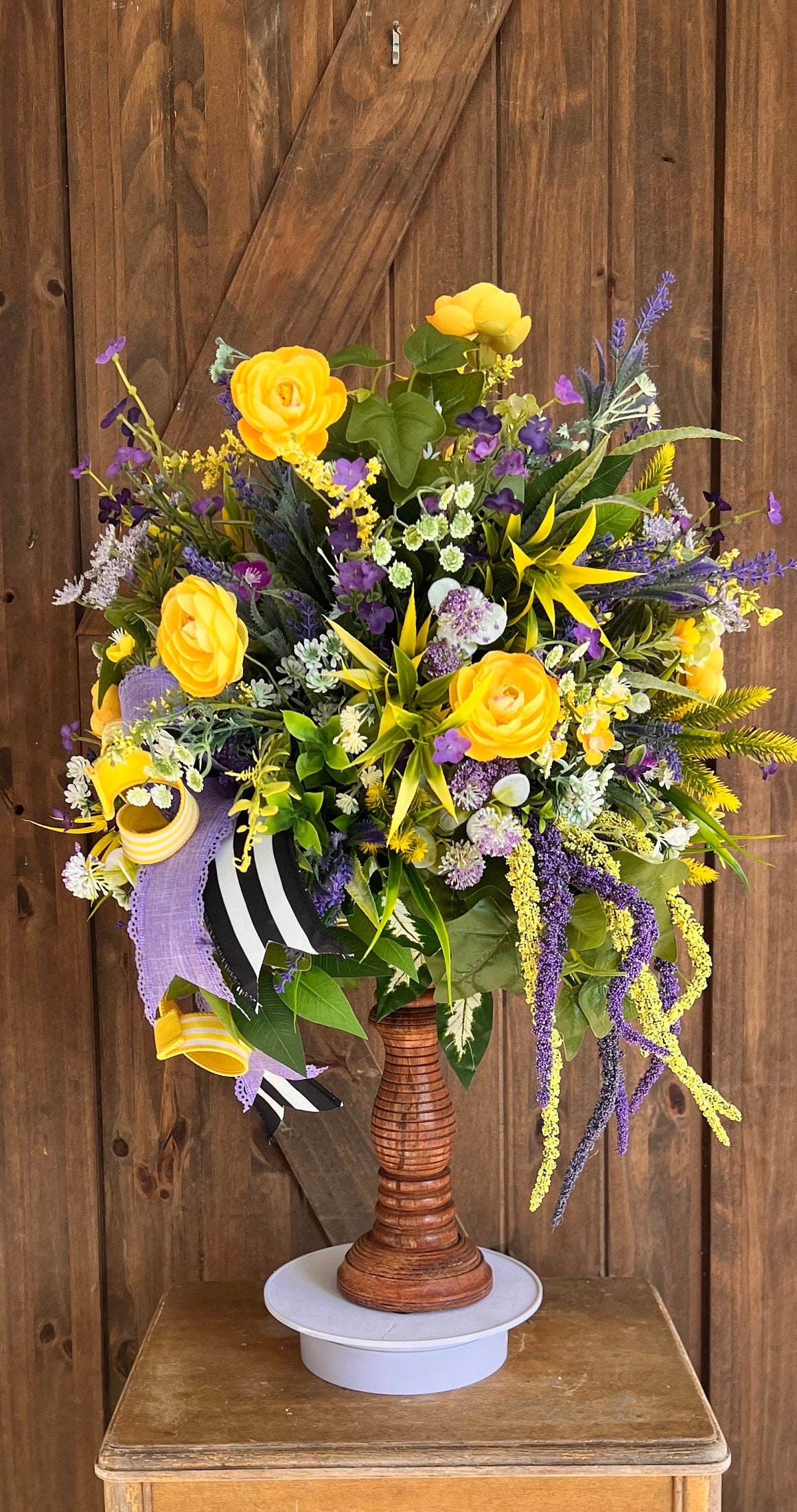 Candelabro Con Arreglo Floral