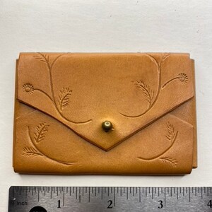 Cartera tarjetero de cuero hecha a mano - estilo sobre
