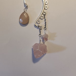 Polsino auricolare in quarzo rosa