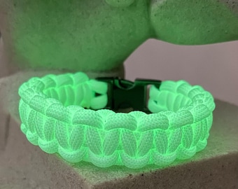 Pulsera de paracord con tejido cobra que brilla en la oscuridad - Tamaño personalizado