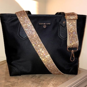 Correa cruzada con brillo de bronce; correa de estadio con diamantes de imitación de 1,5" para el día del juego; ajustable; intercambiable