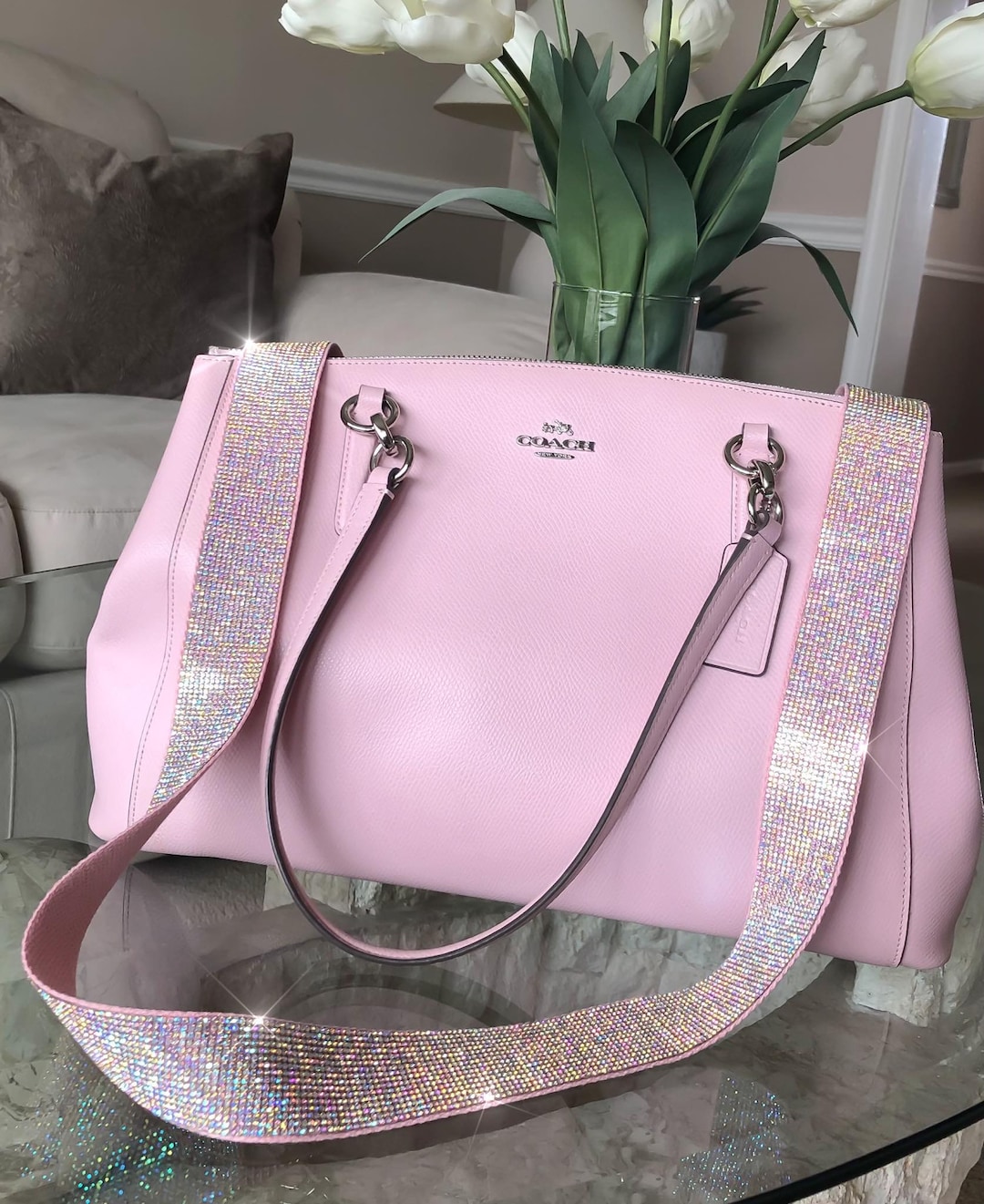 ショルダーバッグ・ポシェット ROSA ROUND BUCKLE BAG (SILVER) RUE ROSE black round crossbody bag with studs brand GUESS