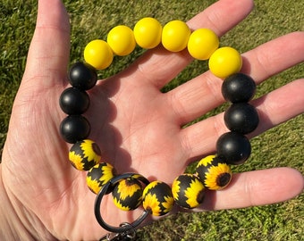 Sunflower Wristlet, Silicone Bead Keychain Wristlet, Keychain Wristlet, Silicone Beads, Sunflowers, Gift for Her, Women’s Accessory