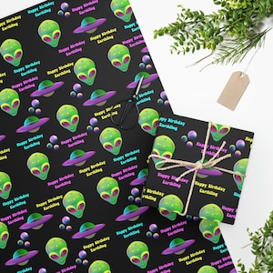 Psychedelic Alien UFO Sci Fi Happy Birthday Earthing Wrapping Paper, Funny Novelty Wrapping Paper, Birthday Wrapping Paper