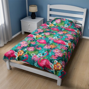 Tropical Flamingo Velveteen Throw Blanket, Beachy Coastal Decor image 5