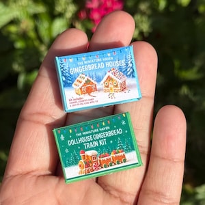 Dollhouse Gingerbread House Miniature – 1:12 Christmas Kitchen Decor, Holiday Bakery Accessory Box (2 Piece Set)