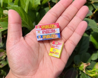 4th of July Dollhouse Fireworks Accessories, Mini Pop Its Sparklers, Miniature Firecrackers, USA America Patriotic Fourth Decor 1:12