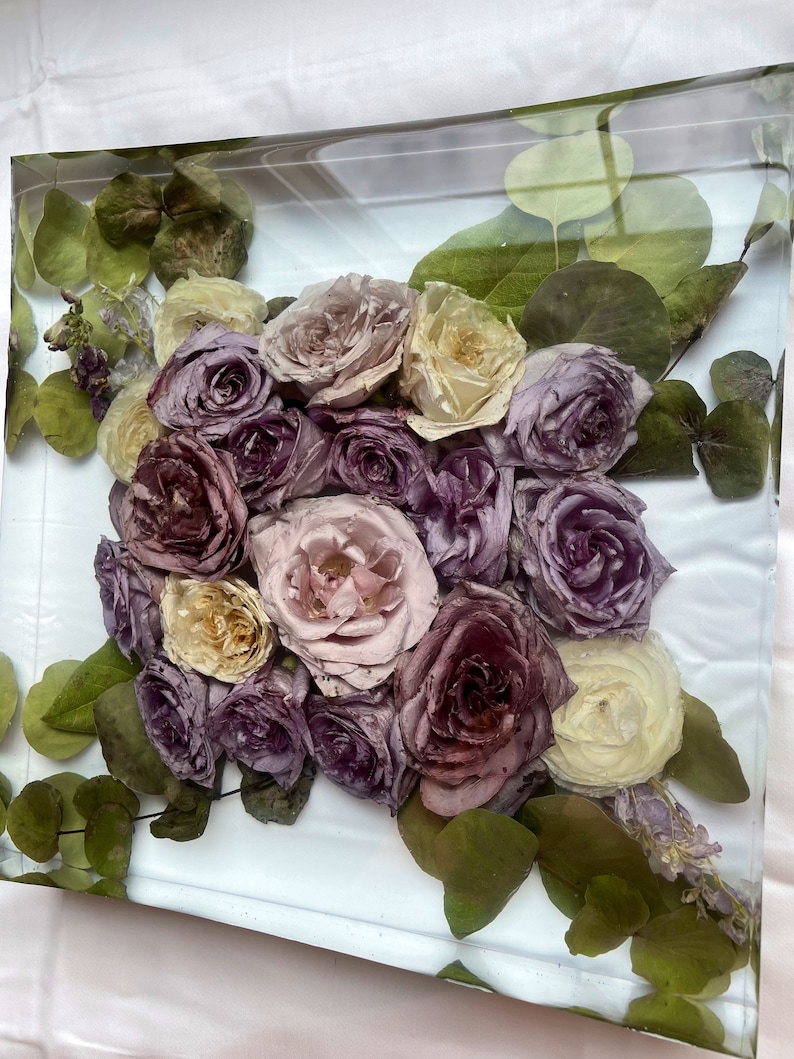Custom Bouquet Preservation, Wedding Flower Preservation, Memorial Flower Preservation do Not