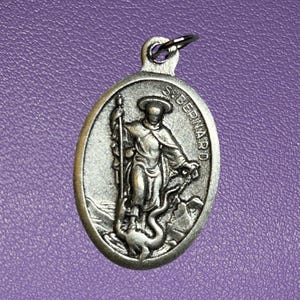 Bernhardiner-Medaille, Schutzpatron der Imker, Schutzpatron der Kerzenmacher, Bernhardiner-Medaille, Bitte für uns