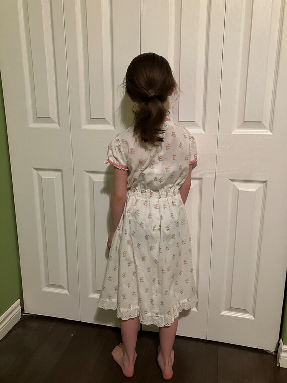 Handmade 1950's Girls Summer Dress, Size 6-7 - image 5