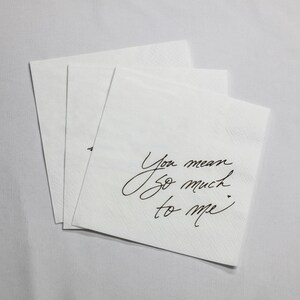 Kundenspezifische Liebeshinweis-Papierservietten, Serviette für besondere Anlässe, personalisierte handgeschriebene Papierserviette, gedruckte Hochzeitscocktail-Serviette