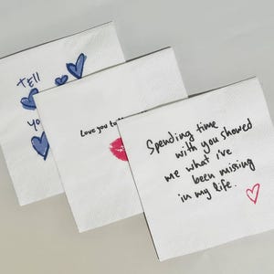 Tovaglioli personalizzati con biglietti d'amore, tovaglioli stampati con biglietti scritti a mano personalizzati, trasforma i tuoi disegni in tovaglioli, tovaglioli unici per cocktail nuziali