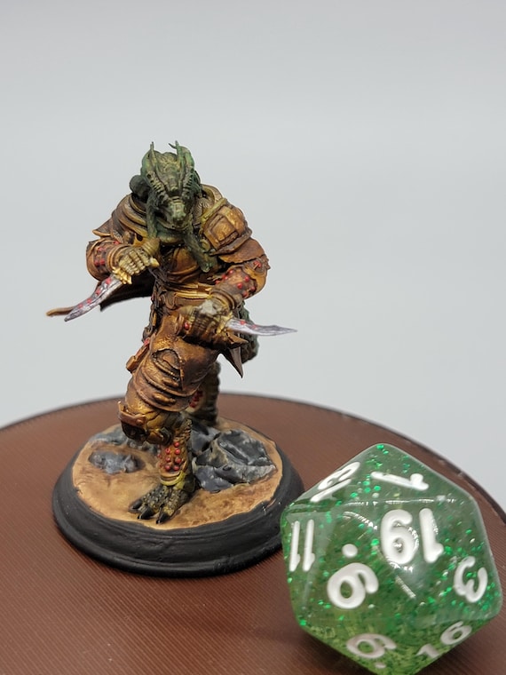 Dragonborn Assassin Rogue Miniature: Umbrascale DnD RPG