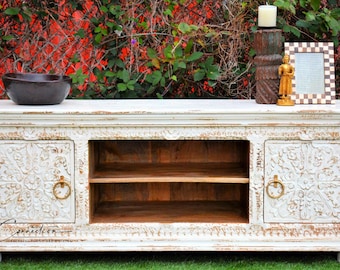 White French Provincial Hand Carved Timber Lowline Entertainment Shabby Chic Unit TV Boho Cabinet