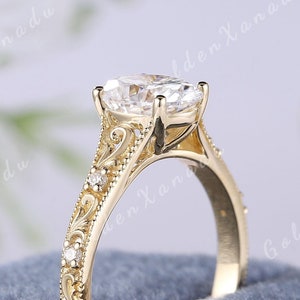 Moissaniet verlovingsring massief gouden vintage ovale moissaniet trouwring vrouwen gegraveerde bloemenring belofteringen door Goldenxanadujewelry