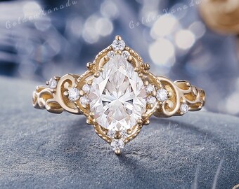 Victorian Pear Moissanite Engagement Ring Moissanite Wedding Ring Diamond Cluster Promise Rings For Women Solid Gold Handmade Jewelry