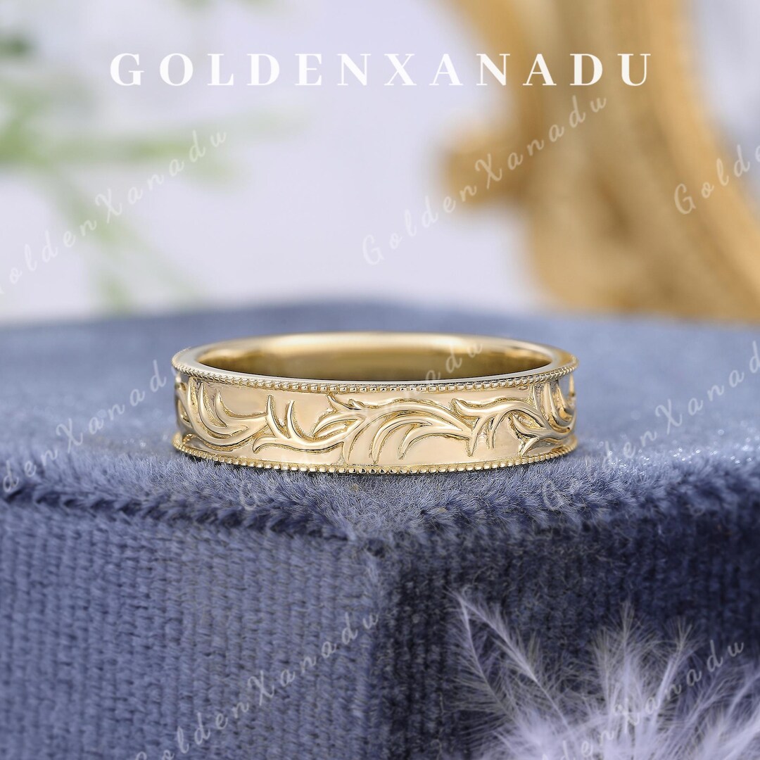 Vintage Mens Leaf Engraved Wedding Band Gold Unique Pattern Wedding ...