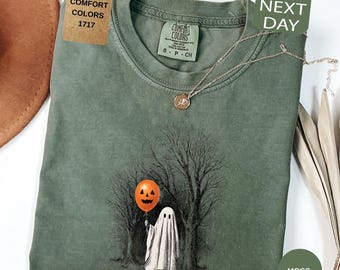 Comfort Colors® Retro Ghost Shirt, Halloween Balloon T-shirt, Vintage Halloween Spooky Tee, Fall Apparel