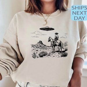 Ufo Western Sweatshirt, Retro Sweater, Vintage Cowboy Sweatshirt, Rodeo Sweatshirt, West Sweatshirt, Western Oversized Hoodie, Unisex Gift